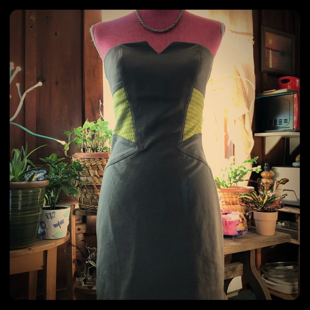 👗This little vintage dress NWT